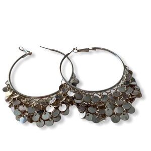Dangling Sequence Silver Tone Hoop Earring’s